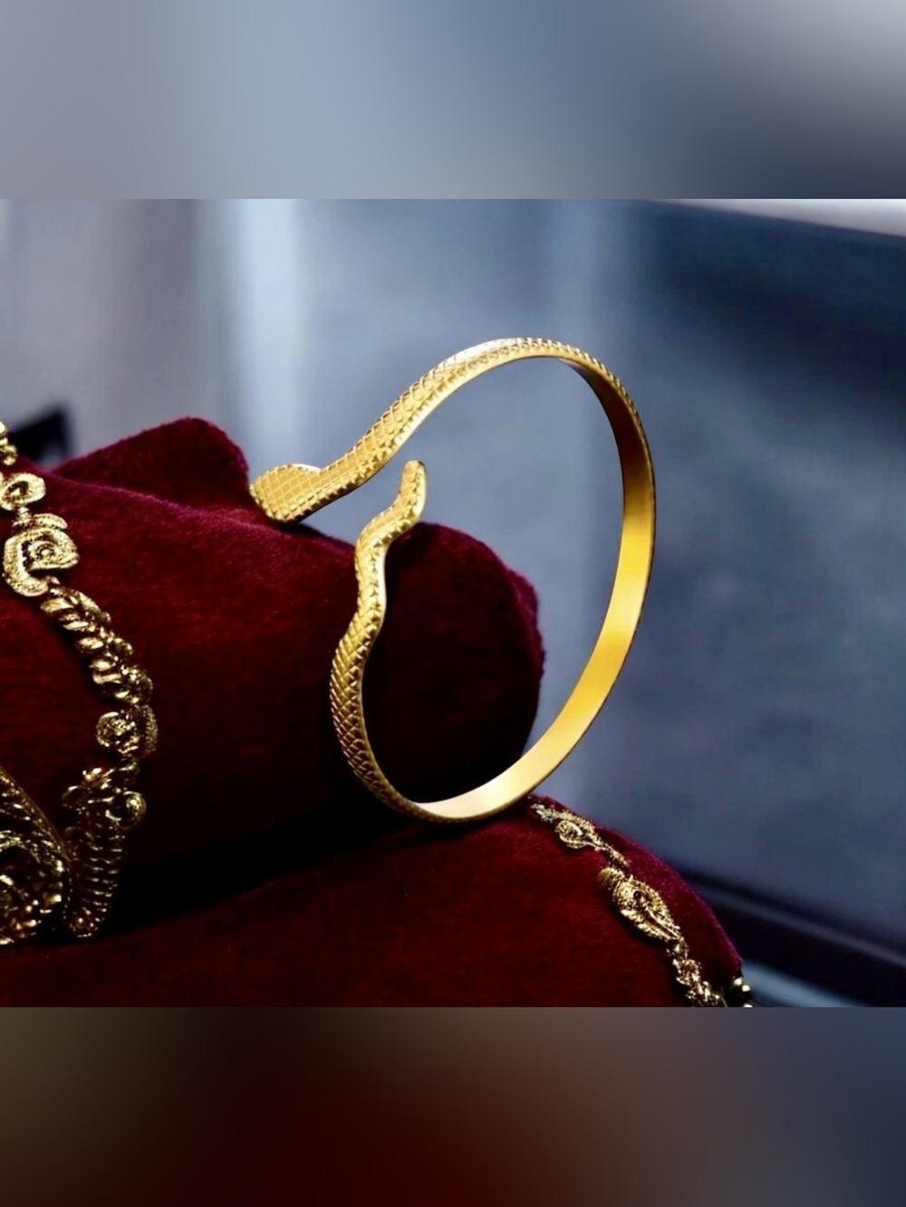 18k gold plated Cleopatra Snake 🐍 bracelet Egyptian Revival
